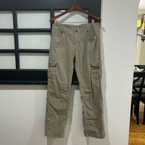 Kuhl Cargo Pants Roll Tab Camping Hiking Gear Neutral Size 12